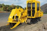 COMMANDER - T555 - 3 Tractor with Attachments